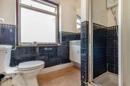 Shirley Grove, Edmonton, N9, Image 8