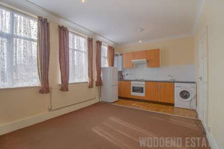 1 Bedroom Flat, Byron Parade, Hillingdon