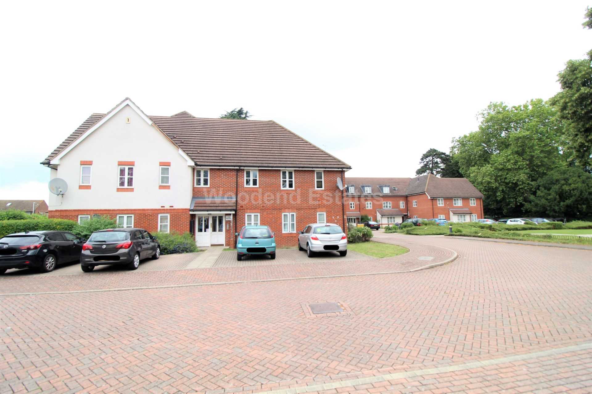 Reid Close, Hayes, Middlesex, Image 2