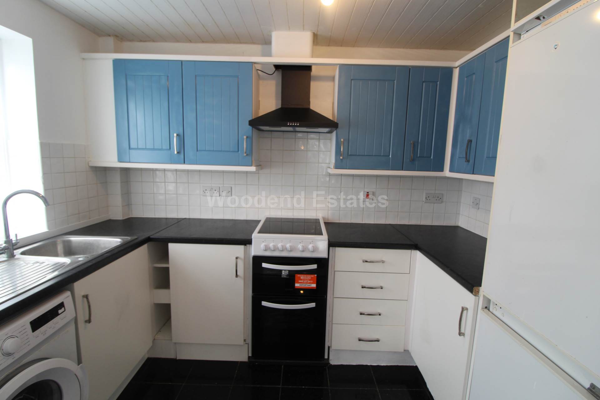 Reid Close, Hayes, Middlesex, Image 4