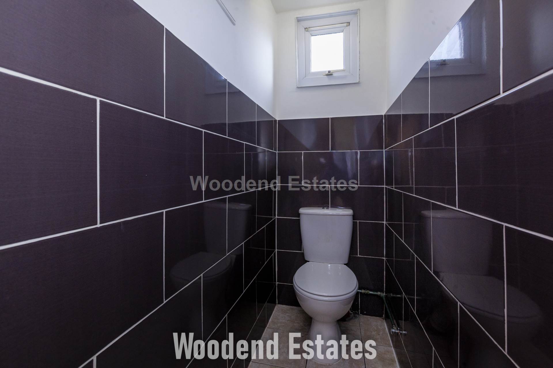 The Crescent, Slough, Image 10