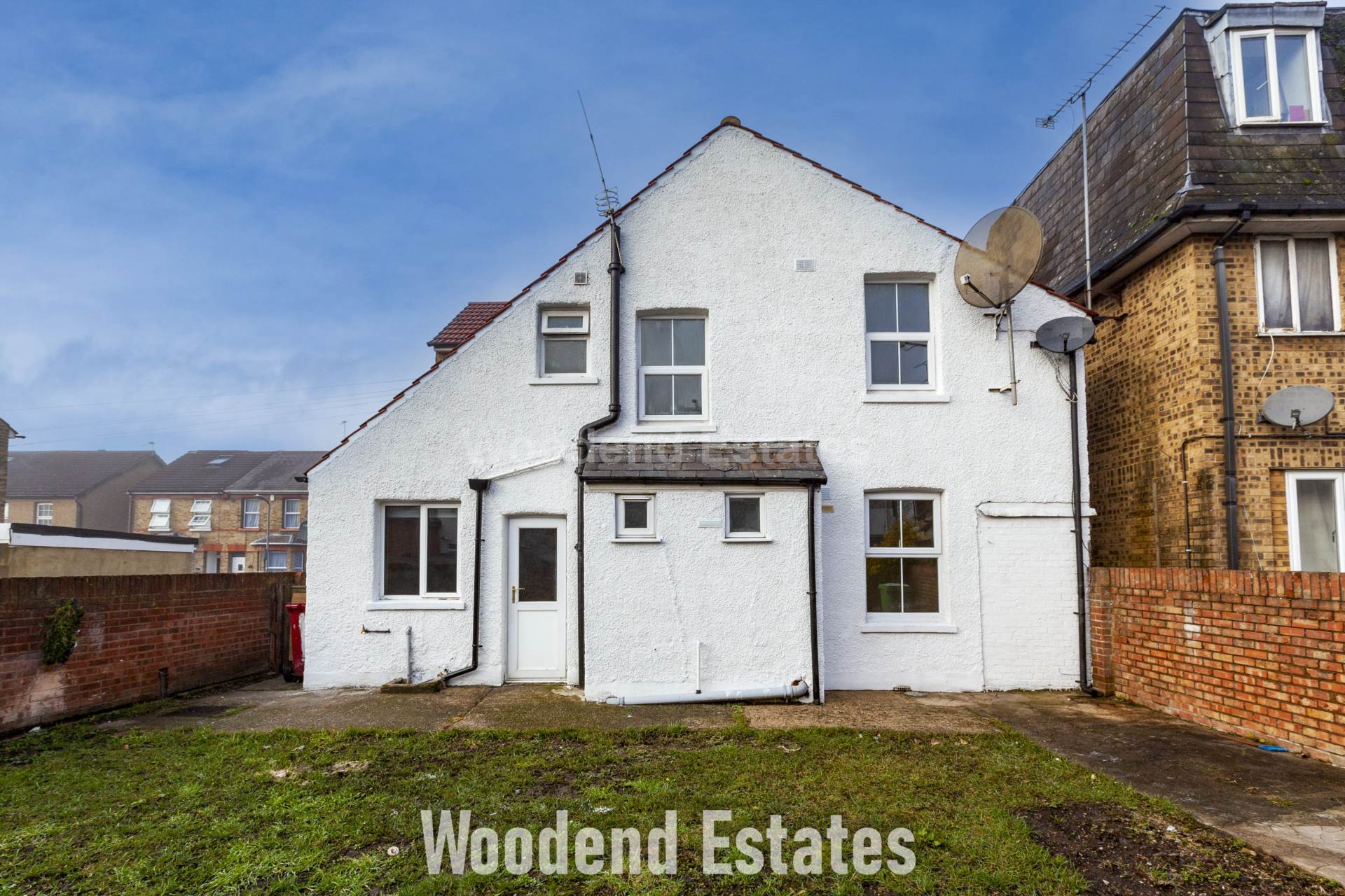 The Crescent, Slough, Image 23