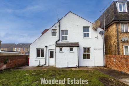 The Crescent, Slough, Image 23