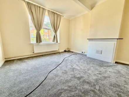 Westcott Crescent, London, Image 1