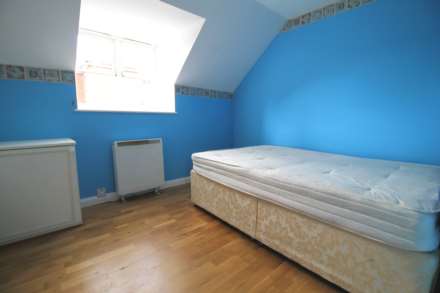 Nursery Gardens, Hounslow, Image 5