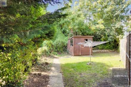 Fulham Close, Uxbridge, Image 11