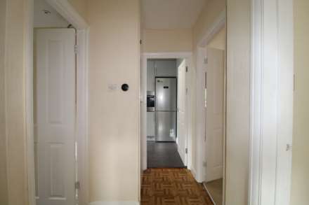 Fulham Close, Uxbridge, Image 2