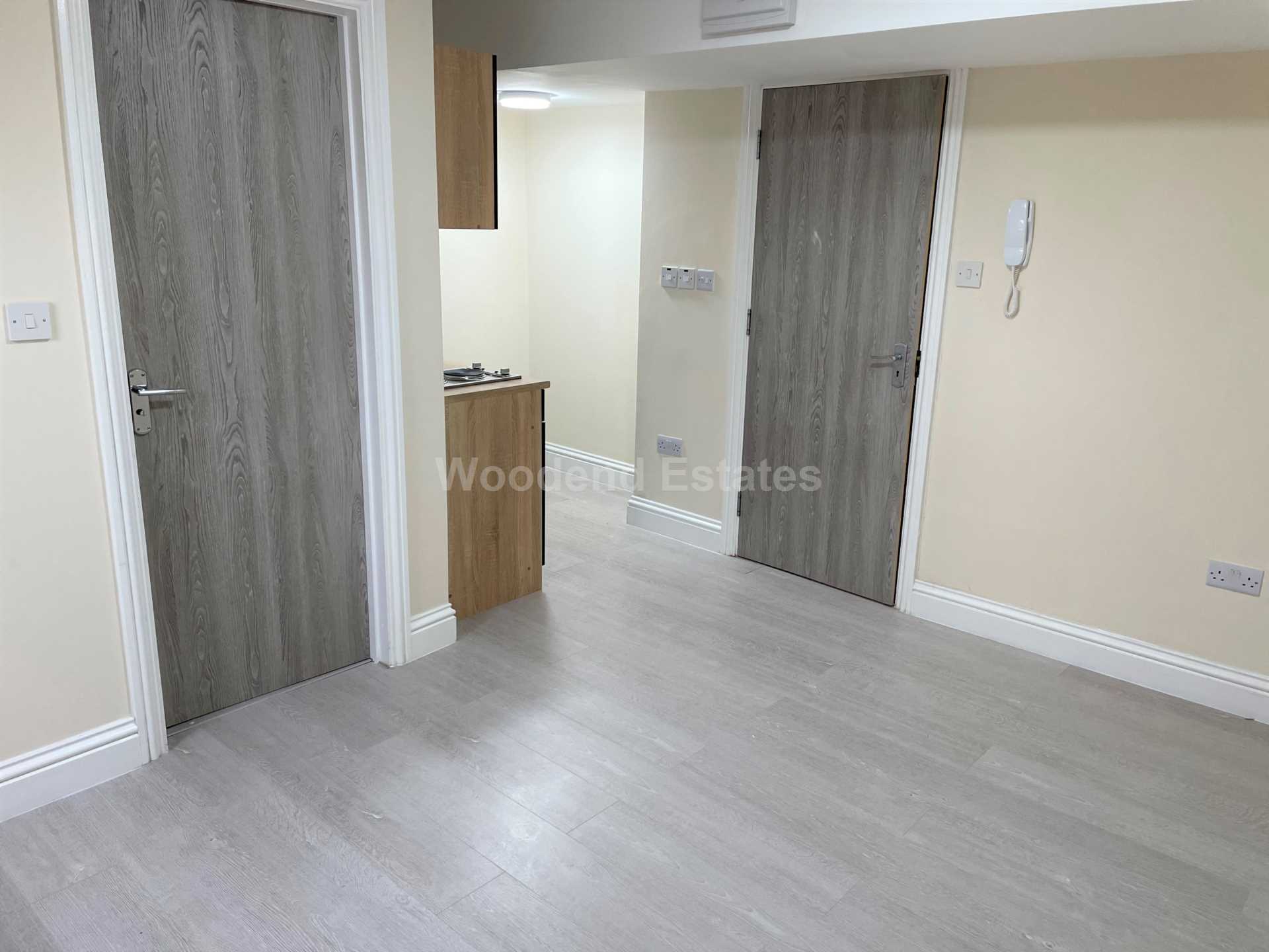 Lady Margaret Road, Southall, Image 3