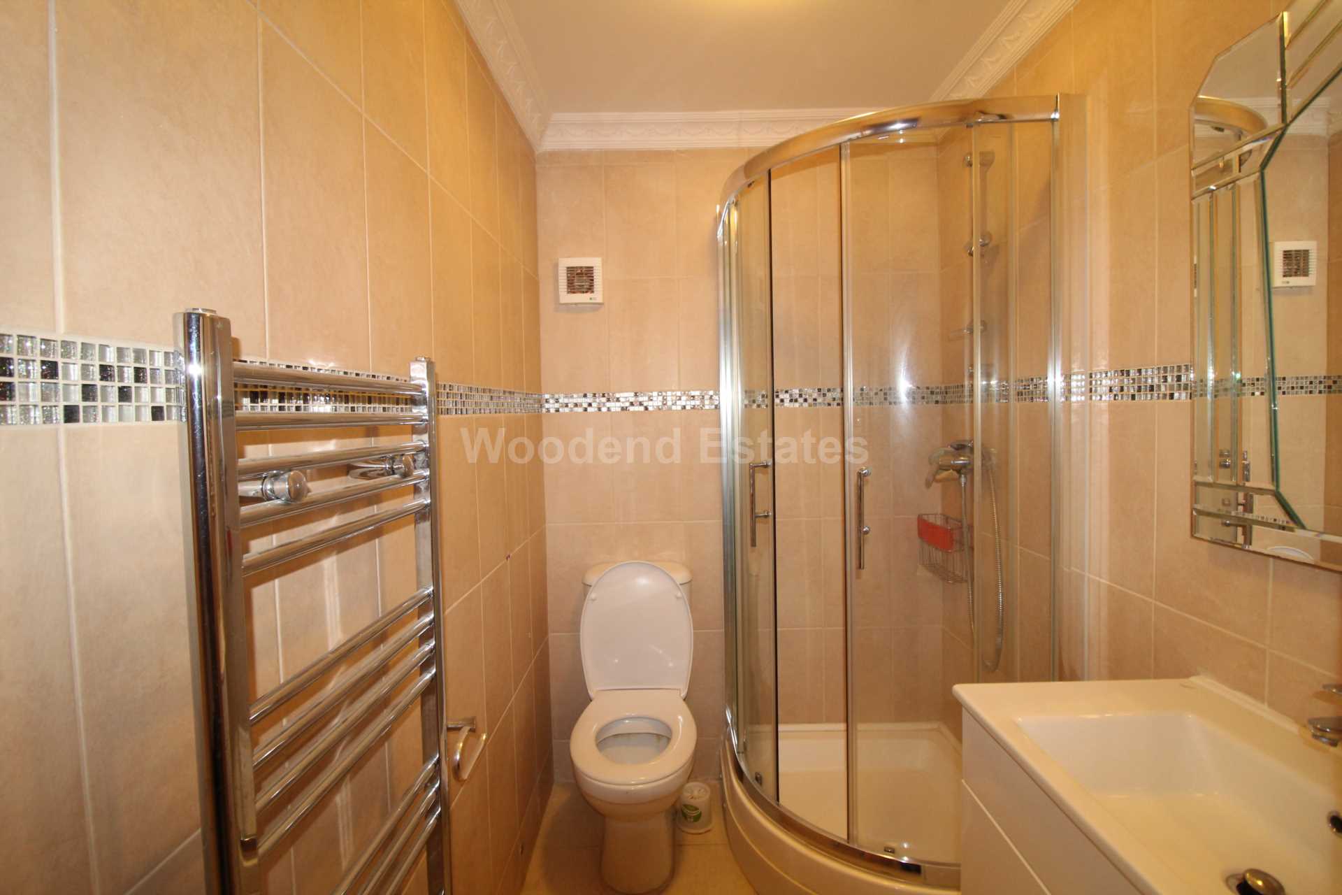 Long Lane, Uxbridge, Image 17