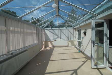 Long Lane, Uxbridge, Image 8