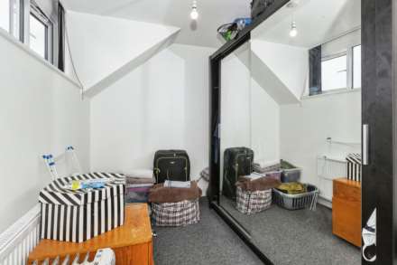 Uxbridge, Image 11