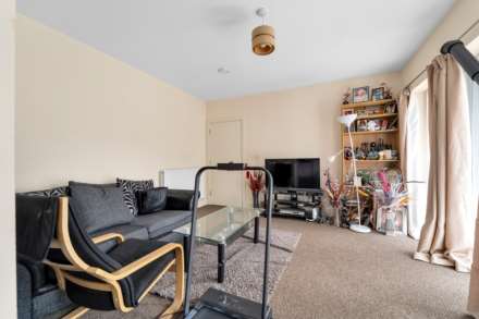Fowler Way, Uxbridge, Image 10
