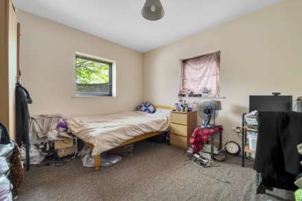 Fowler Way, Uxbridge, Image 6