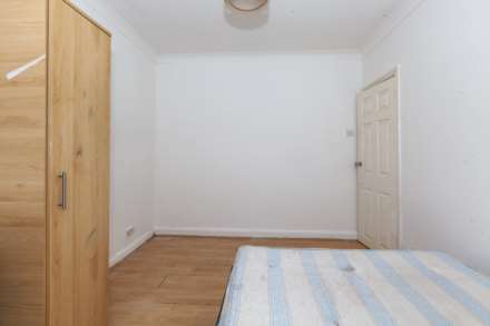The Crescent Harlington, Hayes, Image 6