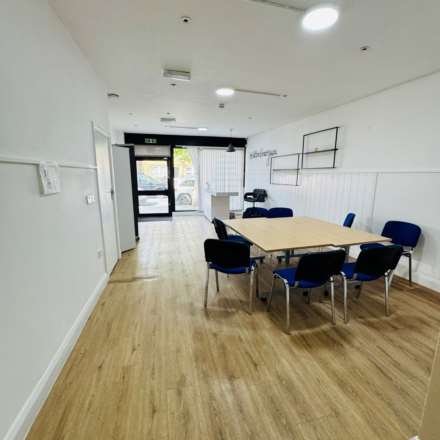 Greenford Ave, Hanwell, Image 12