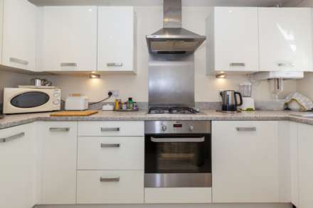 Albacore Way, Hayes, Image 5