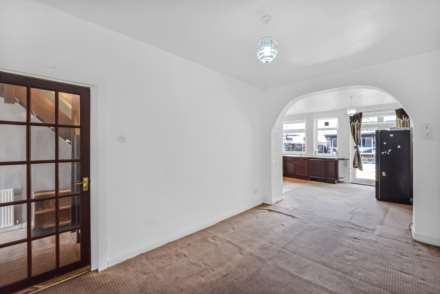 St Erkenwald Road, Barking, Image 9