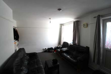 Havelock Court, Guru Nanak Road, Southall, Image 2