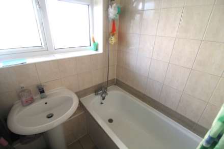 Havelock Court, Guru Nanak Road, Southall, Image 4