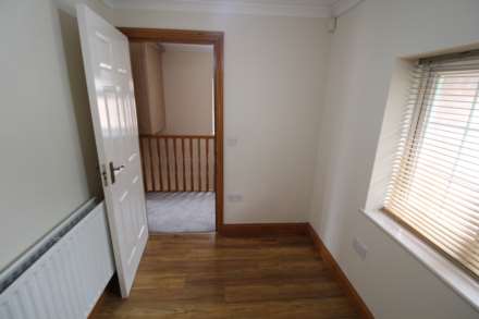 Kingsway, Hayes, Image 10