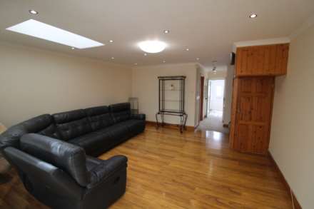 Kingsway, Hayes, Image 7