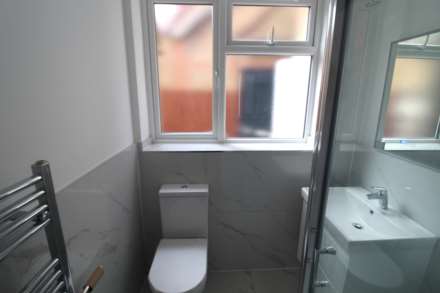 Uxbridge Road, Hayes, Image 4