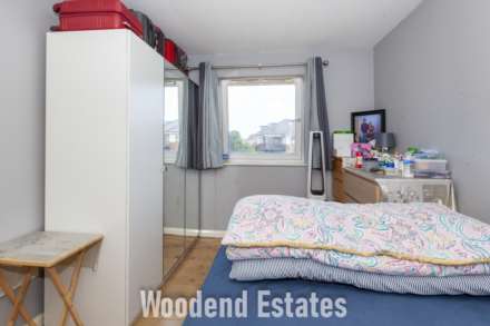 Connaught Heights, Uxbridge, Image 12