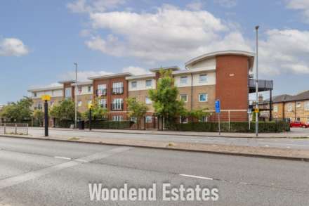 Connaught Heights, Uxbridge, Image 14