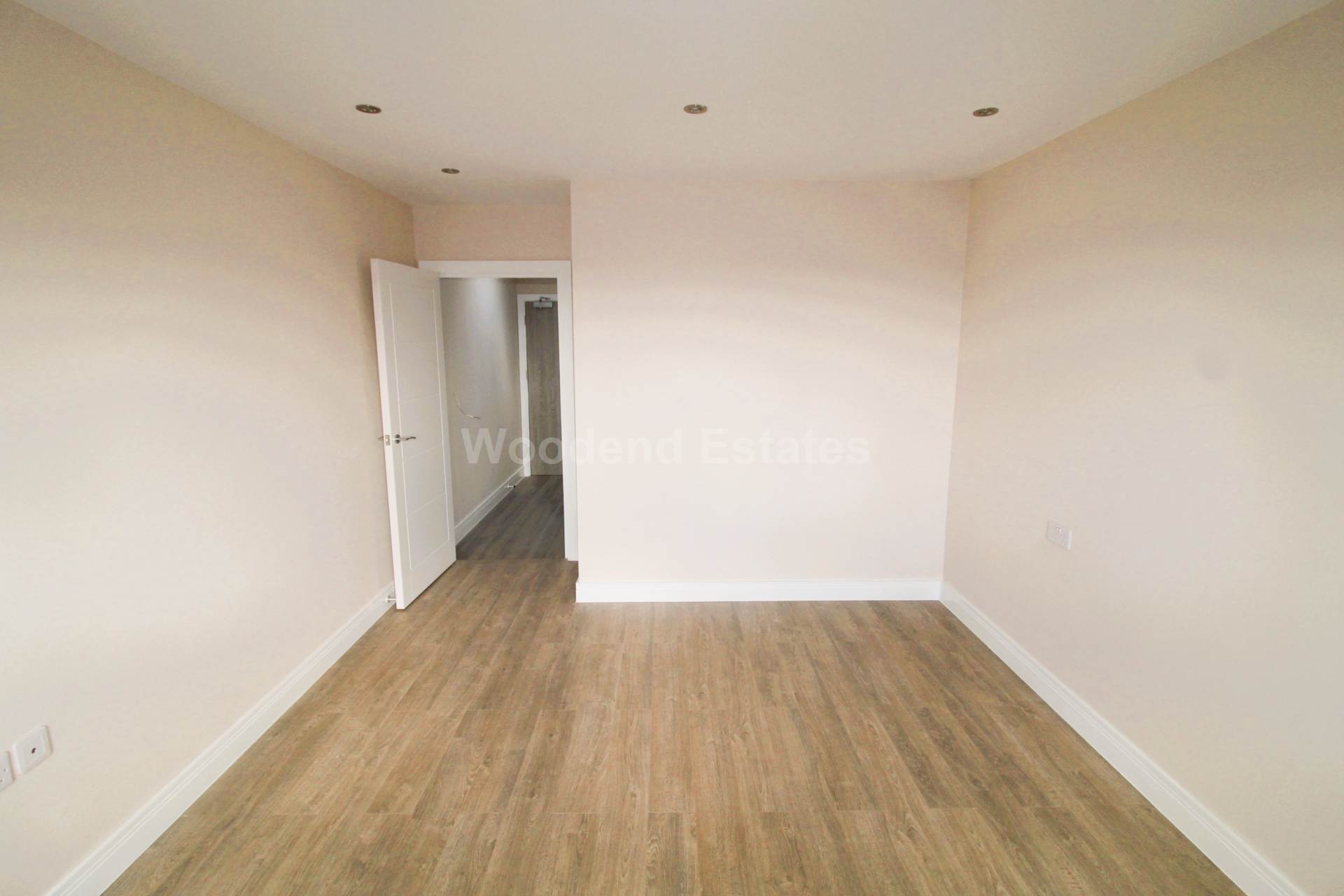 Uxbridge Road, Uxbridge, Image 9