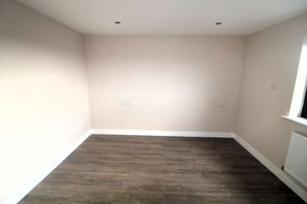 Uxbridge Road, Uxbridge, Image 10