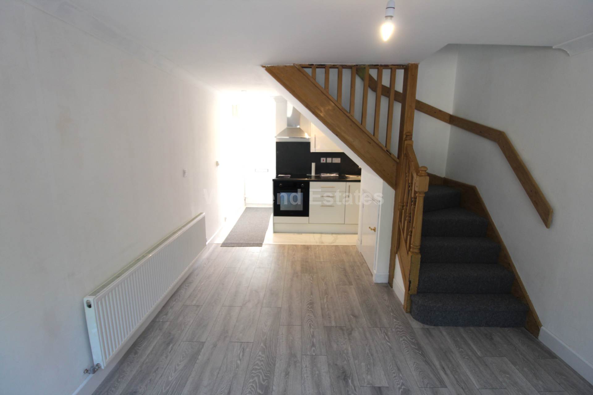 Sharpness Close, Hayes, Image 1