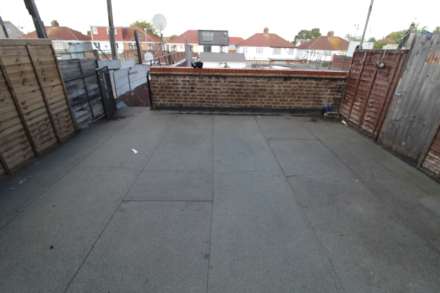 Uxbridge Road, Hayes, Image 10