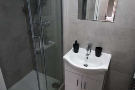 Kingsway, Hayes, Image 3