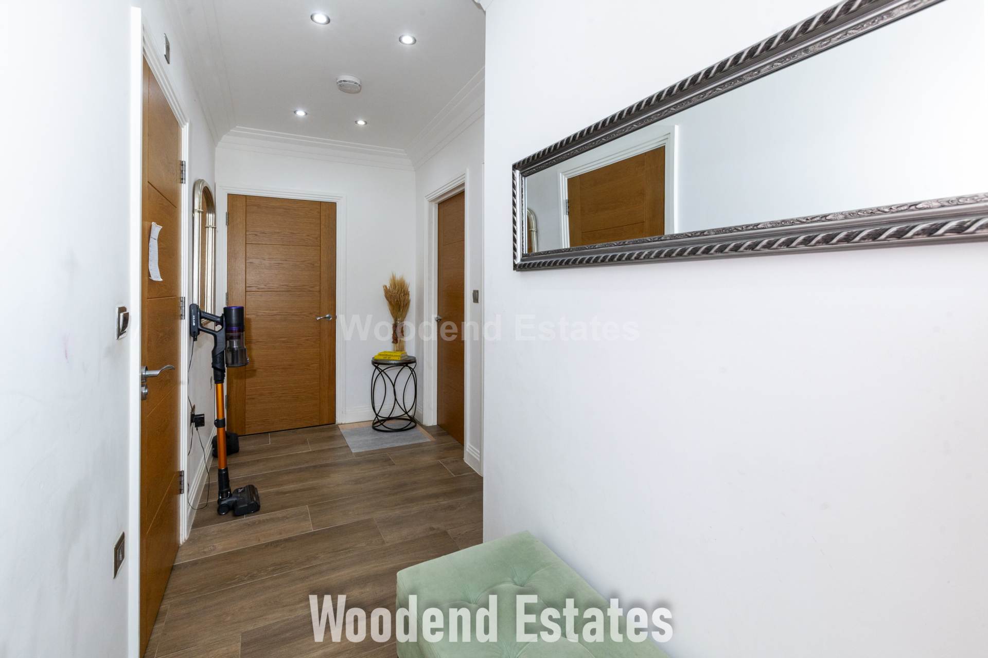 Gunnersbury Lane, London, Image 16