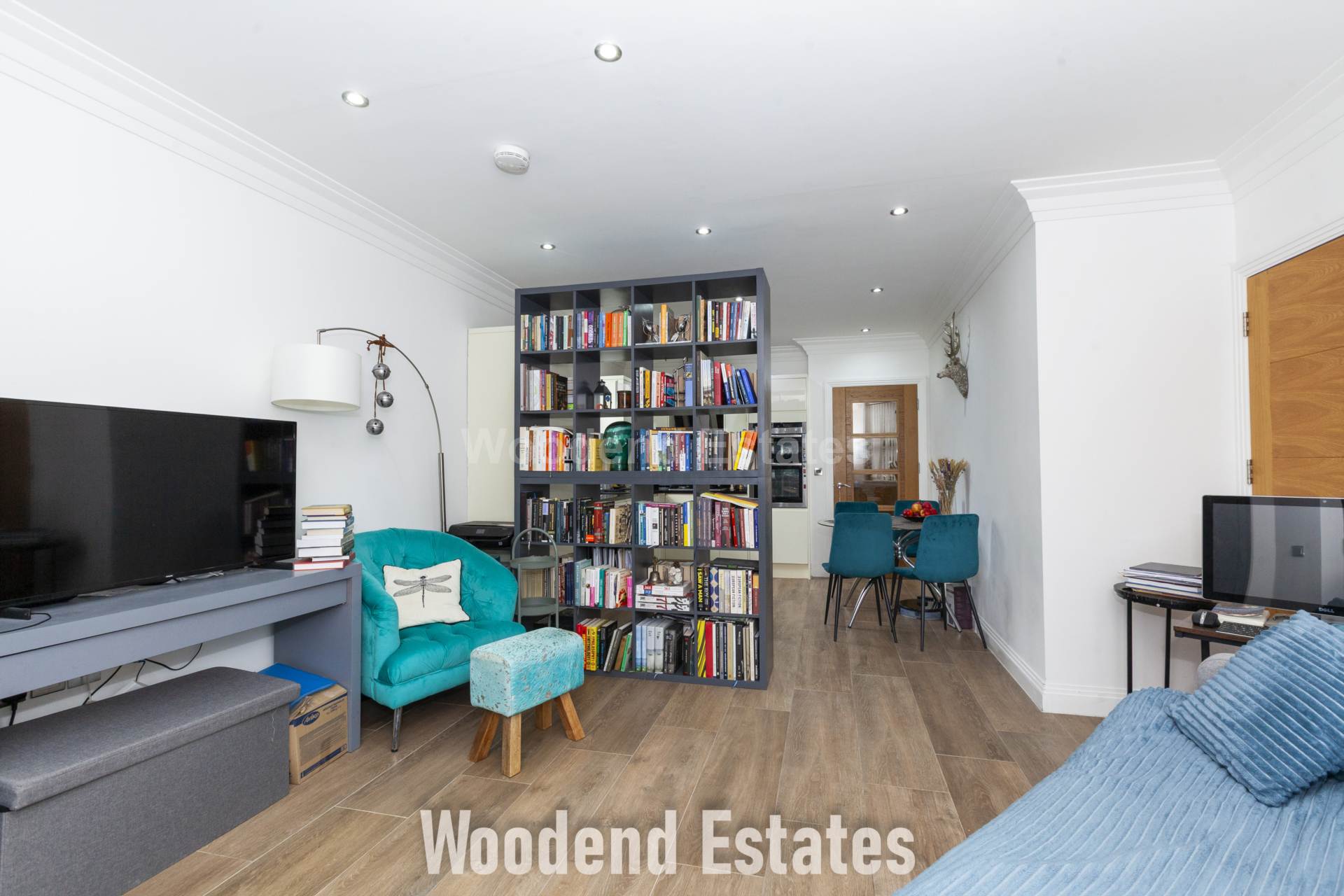 Gunnersbury Lane, London, Image 3