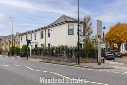 Gunnersbury Lane, London, Image 1