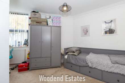 Gunnersbury Lane, London, Image 7