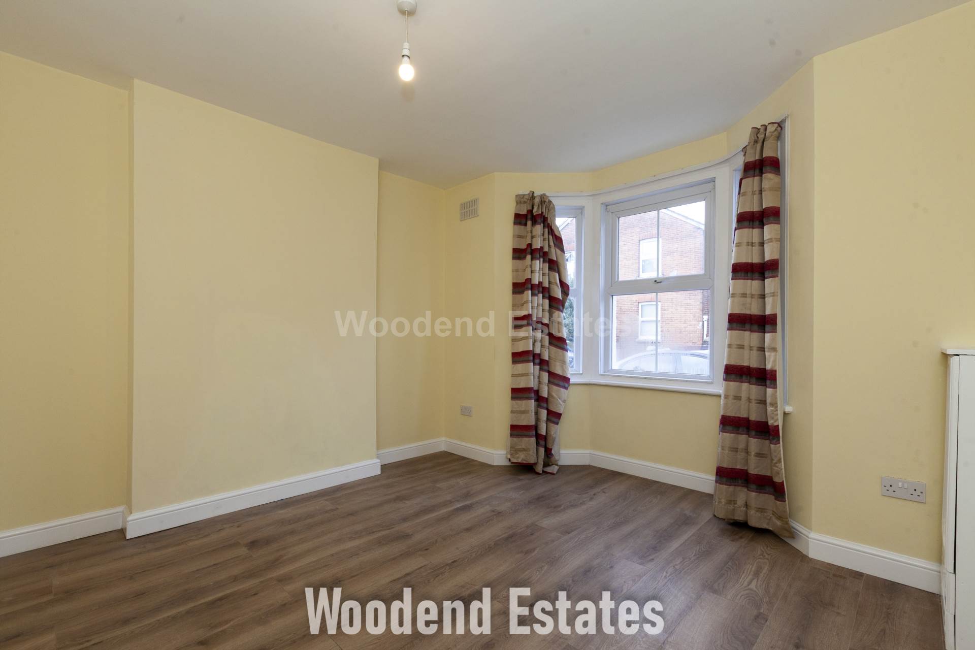 The Crescent, Slough, Image 30