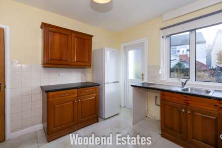 The Crescent, Slough, Image 23