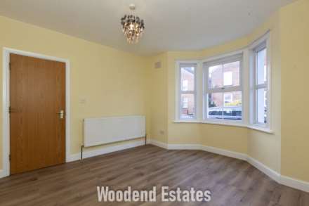 The Crescent, Slough, Image 31