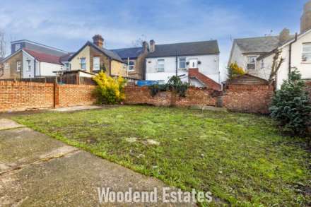 The Crescent, Slough, Image 34