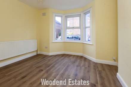 The Crescent, Slough, Image 8