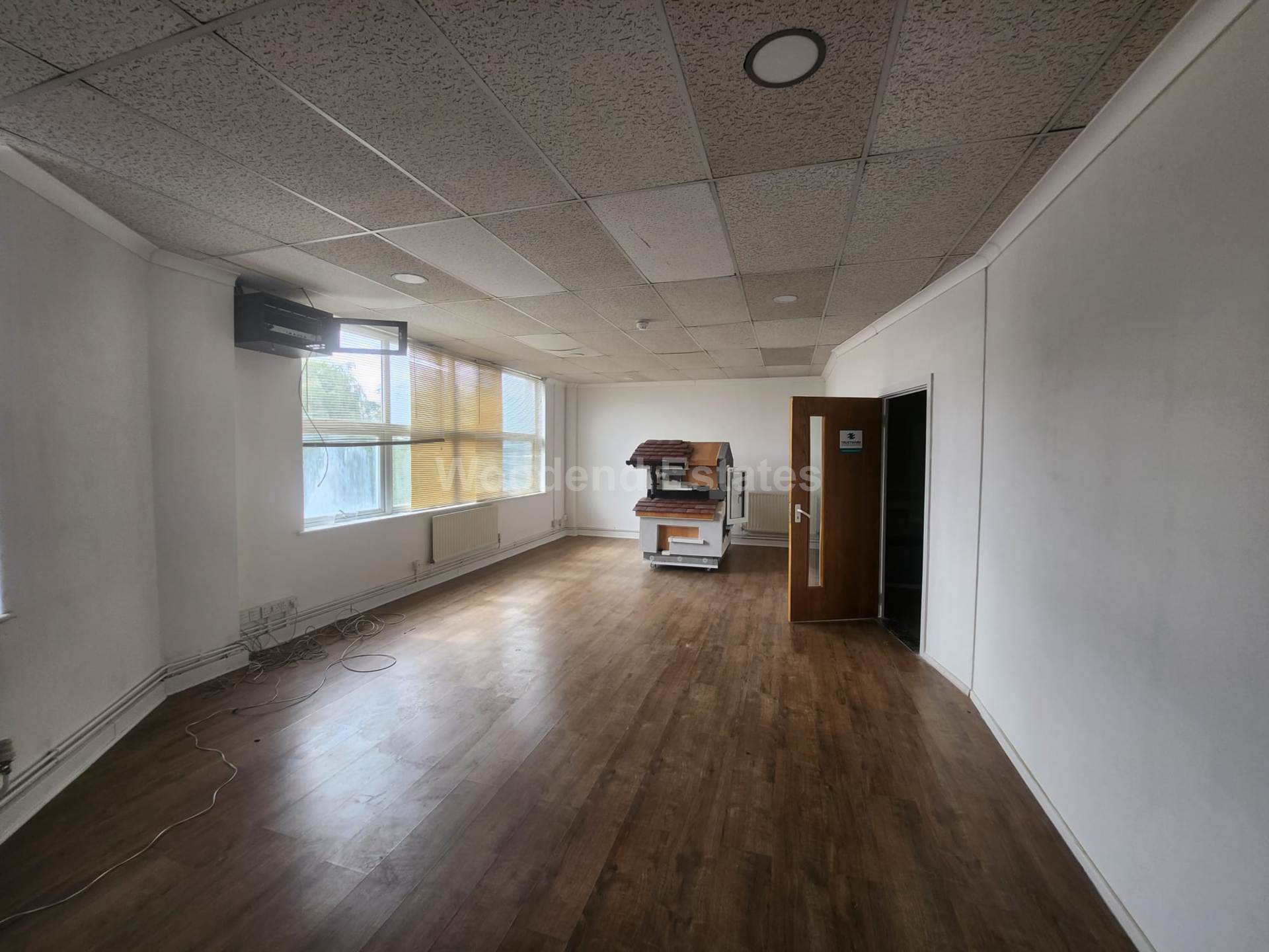 Unit 18  Arundel Road, Uxbridge, Image 5