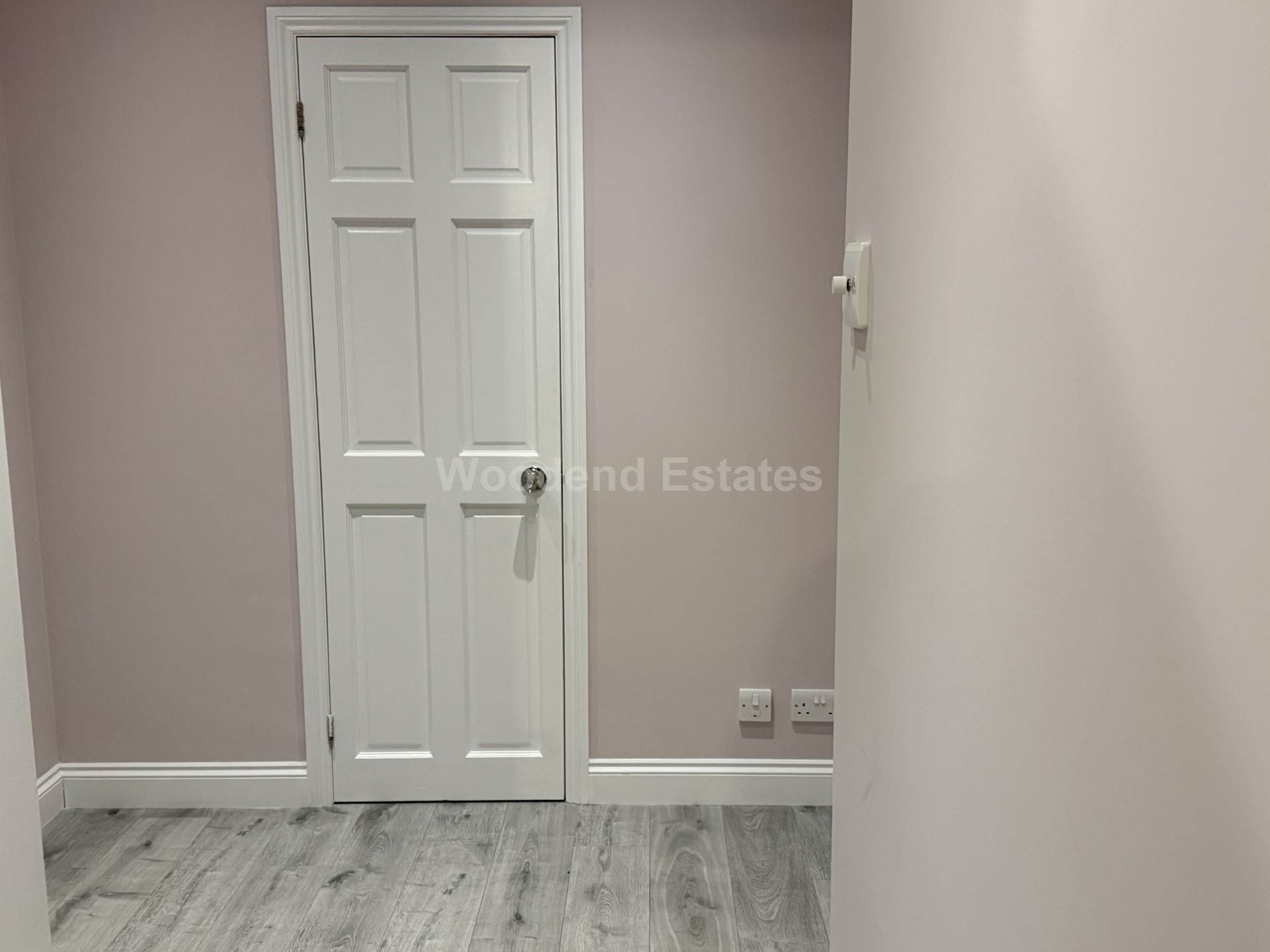 Almons Way, Slough, Image 13