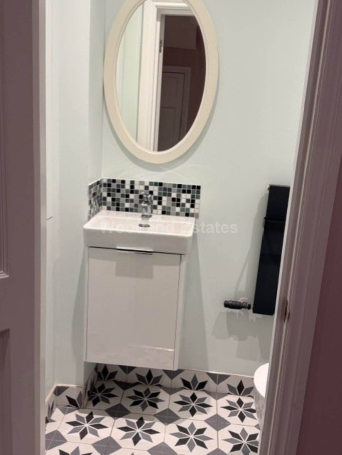 Almons Way, Slough, Image 5