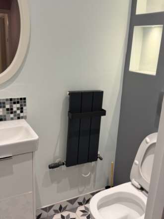 Almons Way, Slough, Image 4