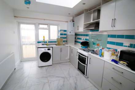 Princes Park Close, Hayes, Image 12