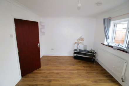 Princes Park Close, Hayes, Image 3