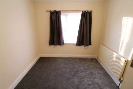 Royal Lane, Uxbridge, Image 8