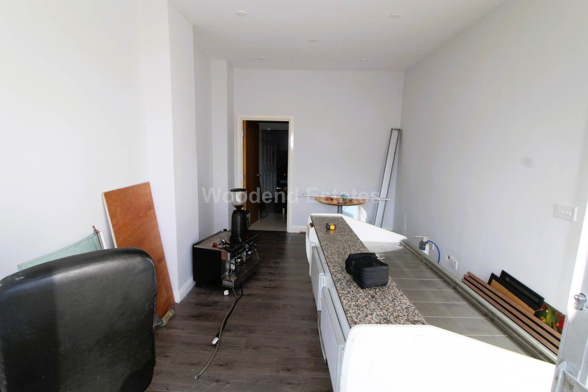 Shop        Uxbridge Road, Hayes, Image 2